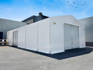 Skladiščenje embalaže za prehrambeno industrijo Skladiscni šotor za shranjevanje v prehrambeni industriji /