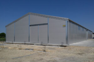 Montaža in skladišče svetlobne tehnike Assembly and storage premises for lighting technology